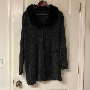 Back cover up winter cape with faux fur detailing
